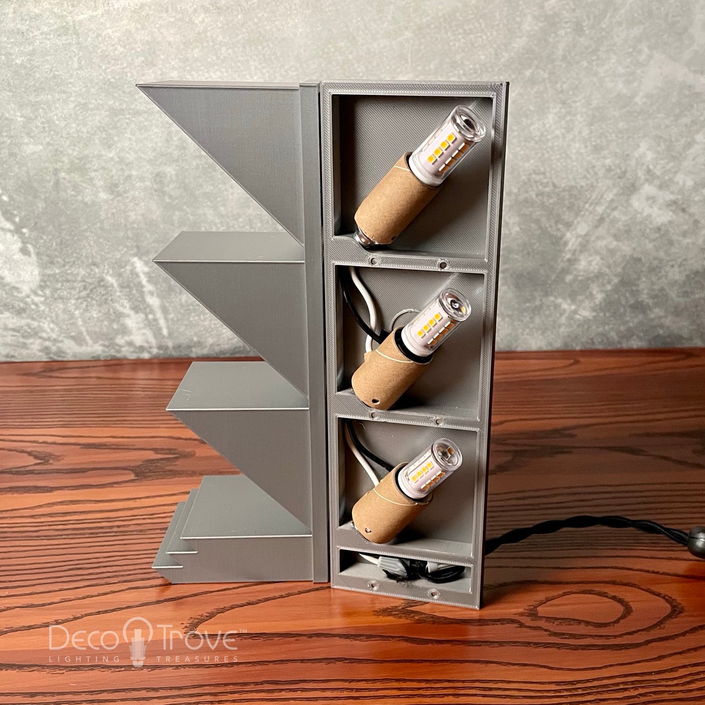 Deco Zig-Zag Skyscraper Stepped Geometric Cubist Deskey Accent Lamp - ART LITE mini™ D100