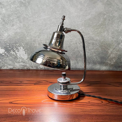 1930s Markel L137 Streamline Deco Machine Age Chrome Stacked Dome Desk Lamp