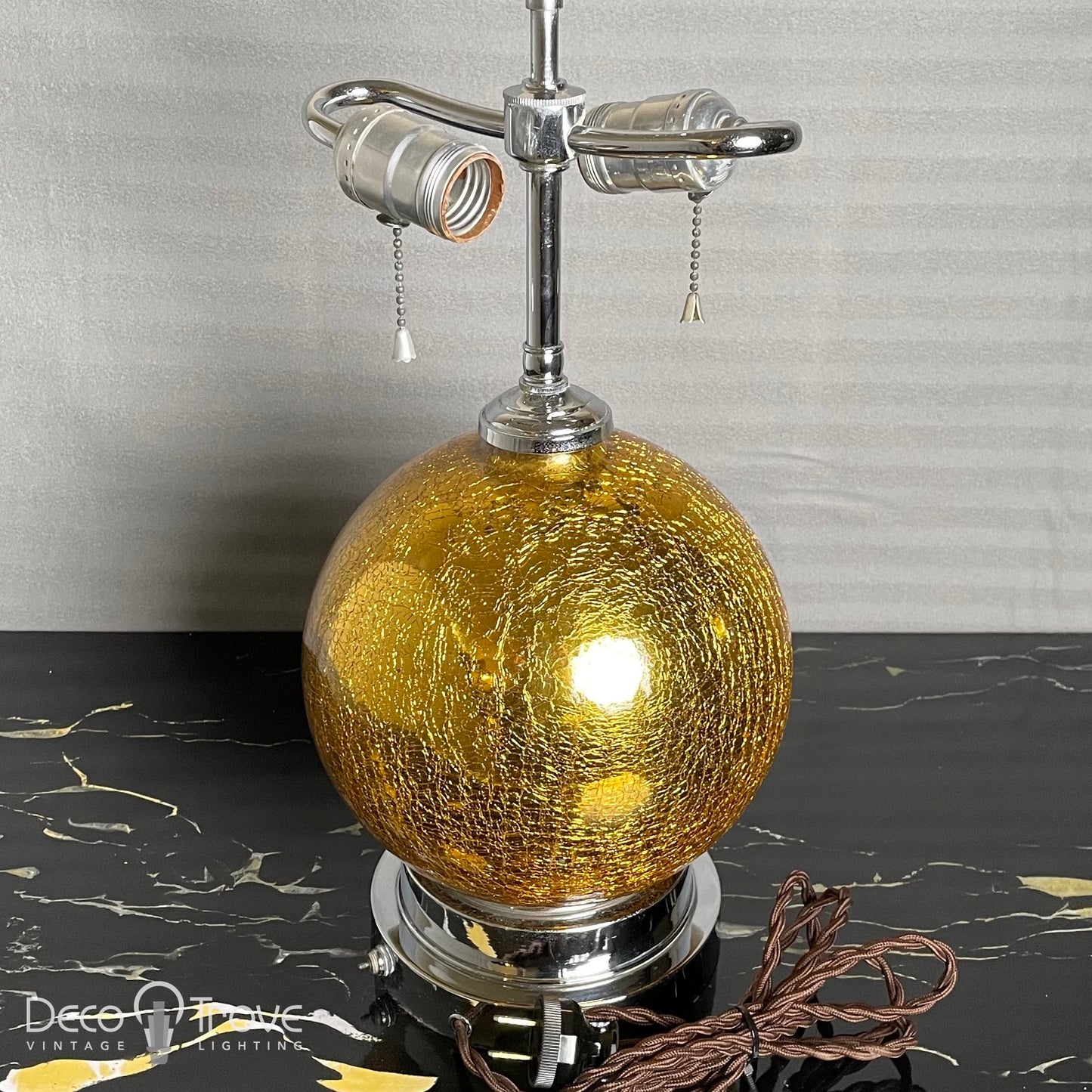 1930s Modernist Deco Stepped Gold/Yellow Crackle Mercury Glass Globe Lamp